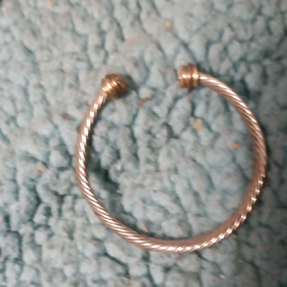 Elegant Twisted Silver Bracelet